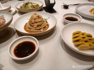 闺蜜和她老公请我吃饭，介绍一款超好吃的下饭酱