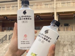 名仁水蜜桃味电解质饮料 375ml，富含维生素和电解质，口感清爽，补充水分和能量